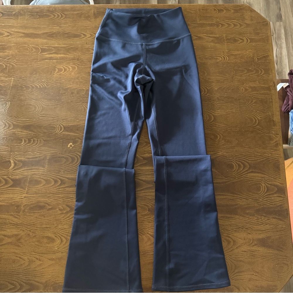Alo Yoga Airlift High-Waist Game Changer Legging - Navy